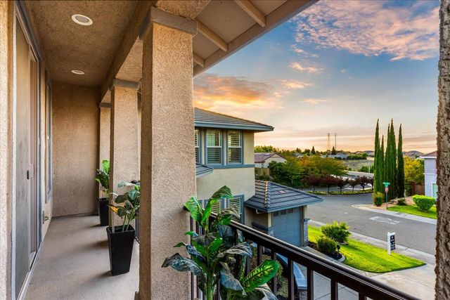 2133 Fenceline Dr, Folsom, CA 95630