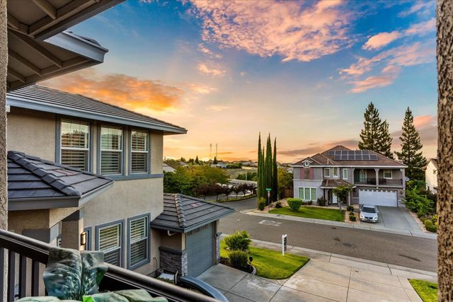 2133 Fenceline Dr, Folsom, CA 95630