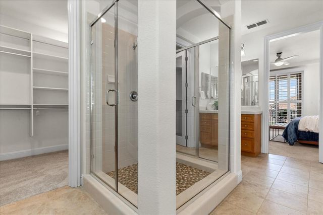2133 Fenceline Dr, Folsom, CA 95630