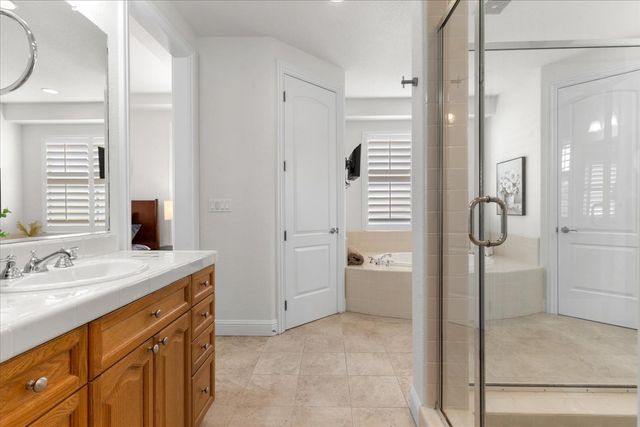 2133 Fenceline Dr, Folsom, CA 95630