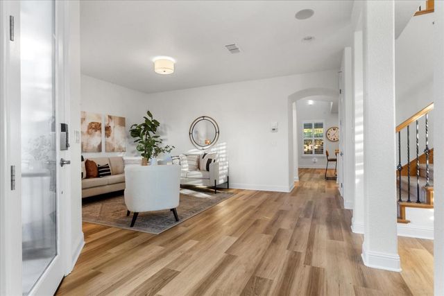 2133 Fenceline Dr, Folsom, CA 95630