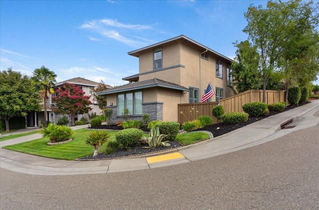 2133 Fenceline Dr, Folsom, CA 95630