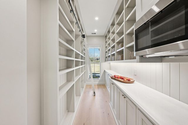 10248 Winding Branch, Chappell Hill, TX 77426