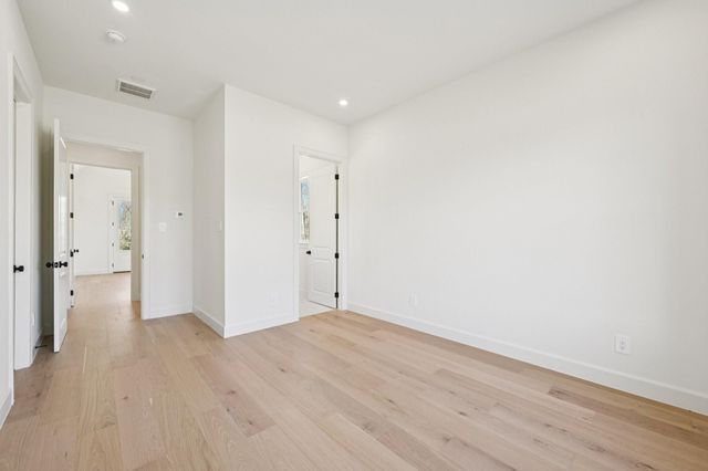 10248 Winding Branch, Chappell Hill, TX 77426