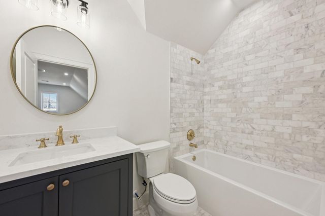 10248 Winding Branch, Chappell Hill, TX 77426