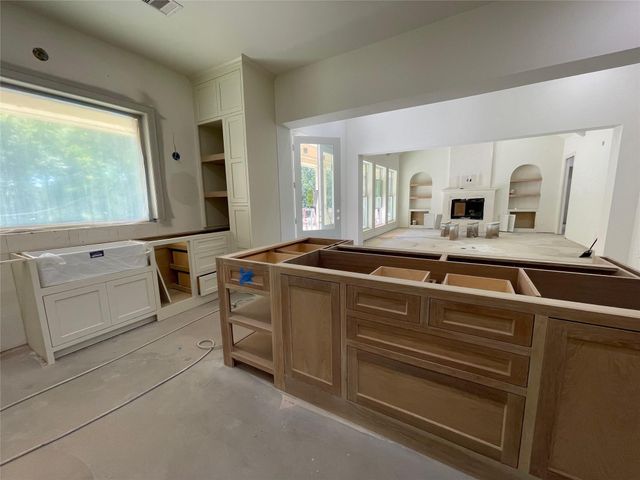 10248 Winding Branch, Chappell Hill, TX 77426