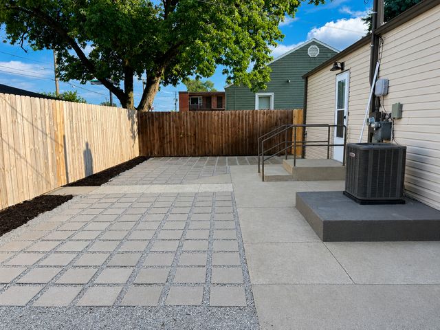 1643 N 43rd Avenue, Stone Park, IL 60165
