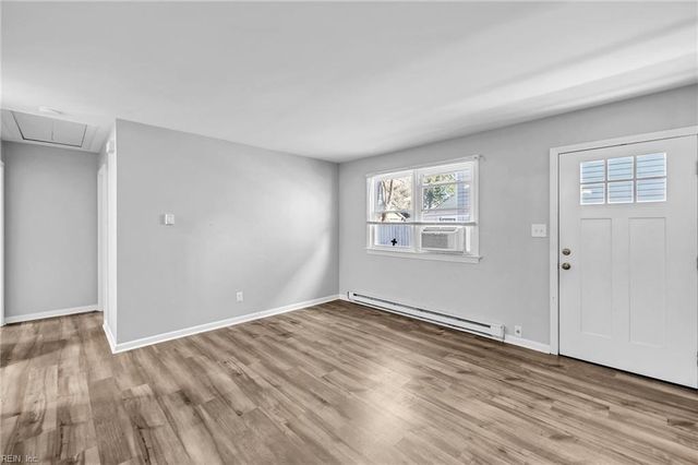 1013 McKinley AVE, Chesapeake, VA 23324