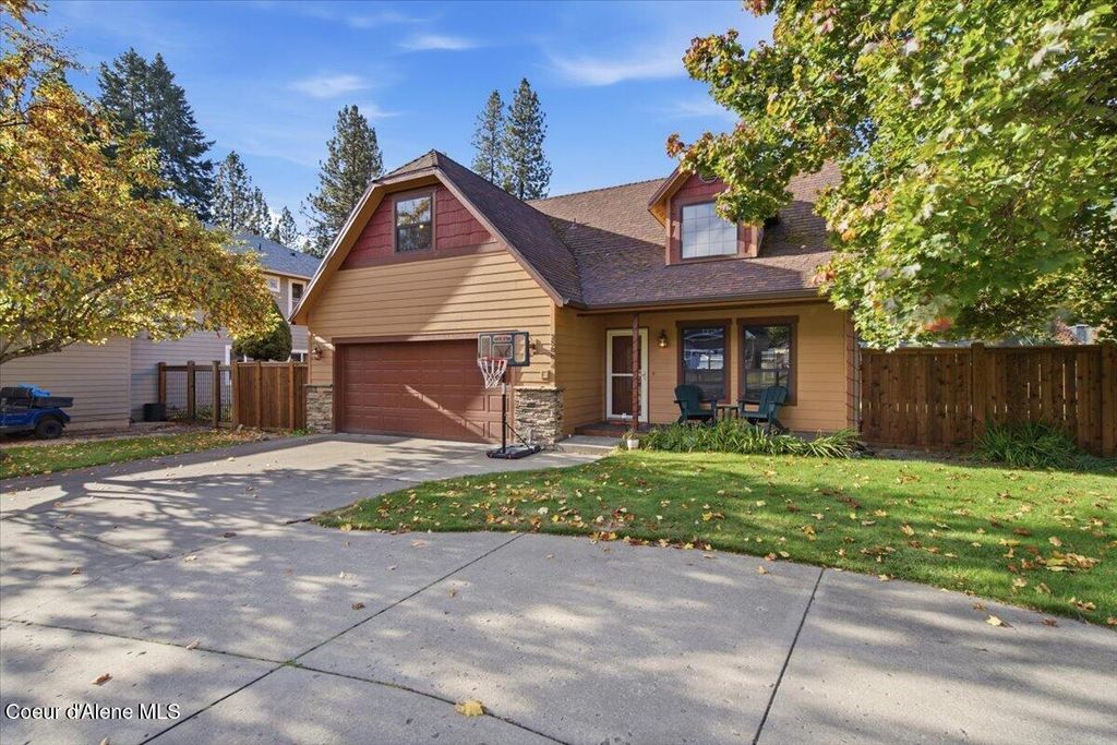 2588 E Cherry Hill RD, Coeur d'Alene, ID 83814 photo 2