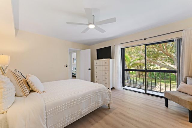 1116 11th Terrace, Palm Beach Gardens, FL 33418