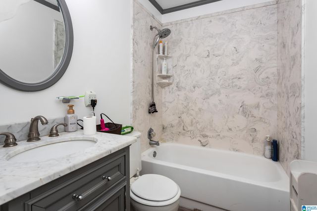 4615 HICKORY LANE, Anniston, AL 36206