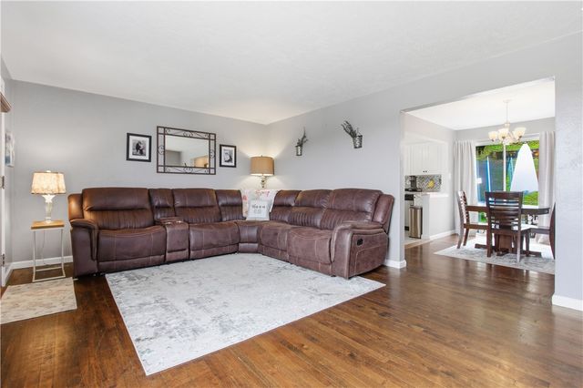 3330 Orchard Drive, Liberty Boro, PA 15133