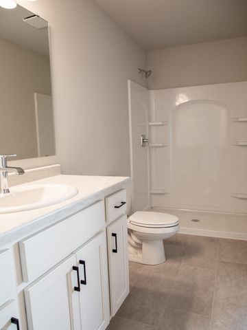 2312 38 Avenue S, Moorhead, MN 56560