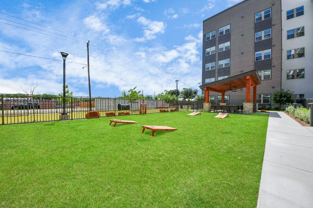 1617 Enid Street 319, Houston, TX 77009
