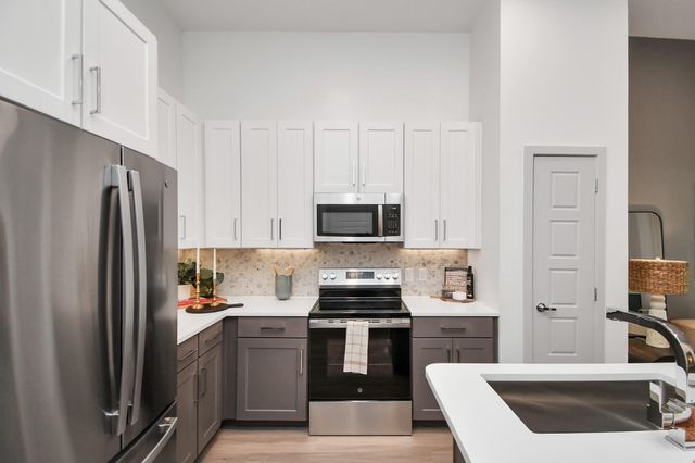 1617 Enid Street 319, Houston, TX 77009