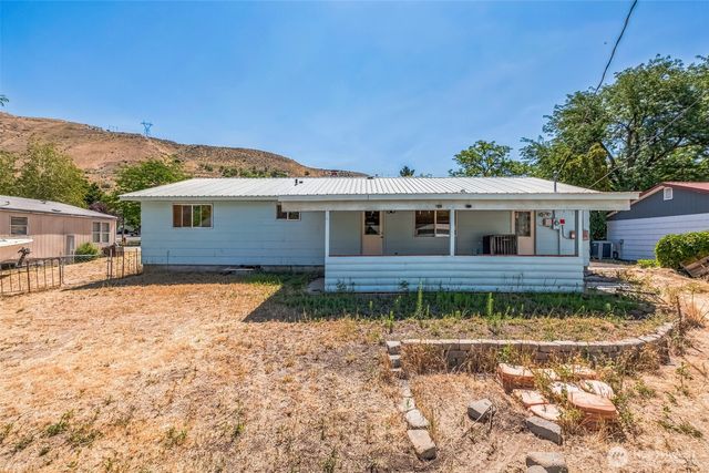 1124 camas Street, Coulee Dam, WA 99116