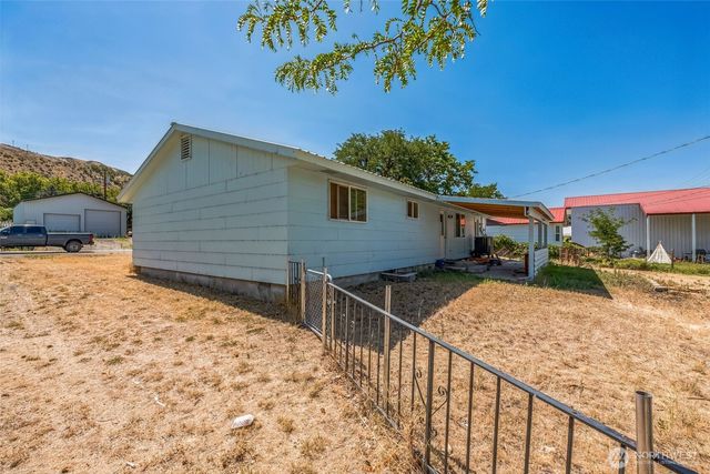 1124 camas Street, Coulee Dam, WA 99116