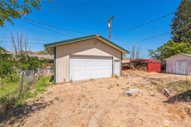 1124 camas Street, Coulee Dam, WA 99116