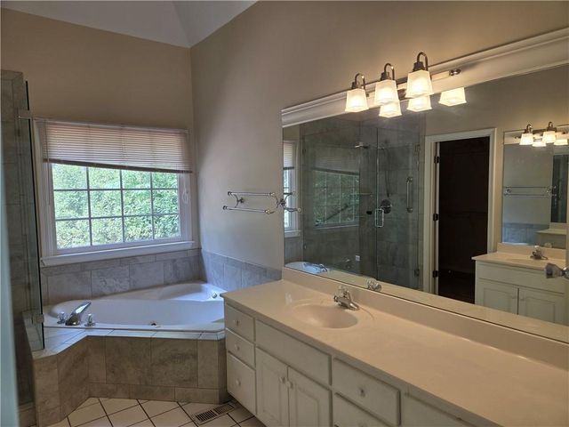 2306 Quail Spring Trail, Buford, GA 30519