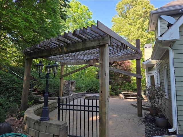 2306 Quail Spring Trail, Buford, GA 30519