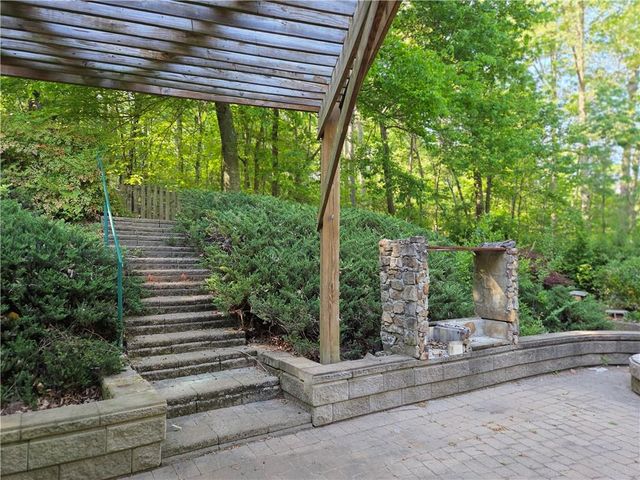 2306 Quail Spring Trail, Buford, GA 30519