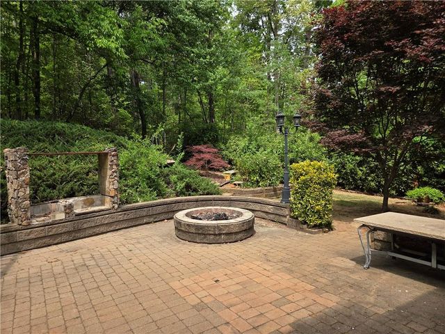 2306 Quail Spring Trail, Buford, GA 30519