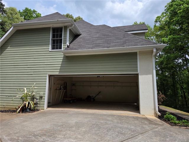 2306 Quail Spring Trail, Buford, GA 30519