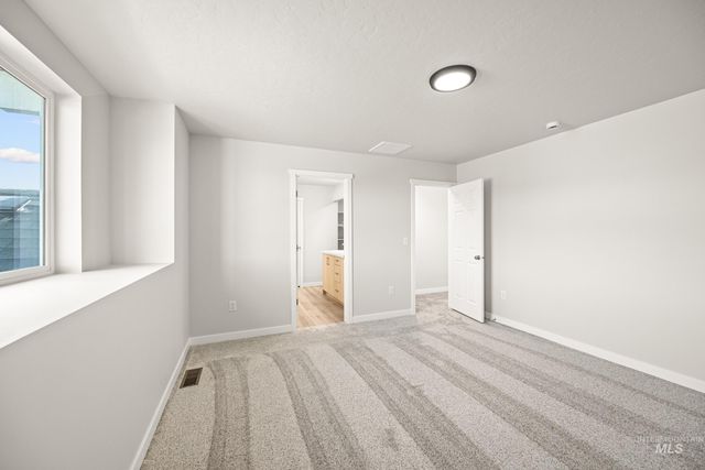 2375 W Fallon Lp, Nampa, ID 83651