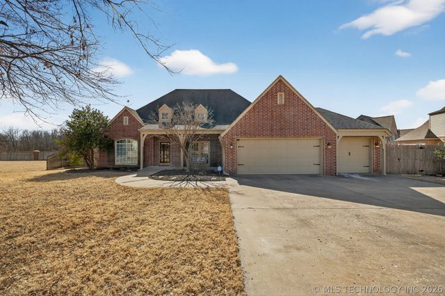 13812 E 87th Street North, Owasso, OK 74055