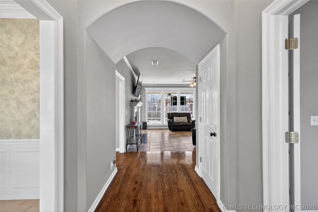 13812 E 87th Street North, Owasso, OK 74055