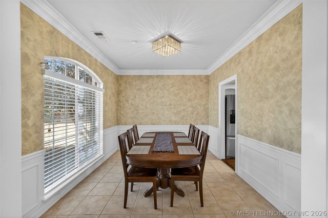 13812 E 87th Street North, Owasso, OK 74055