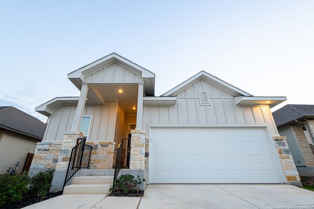 1516 SPECHTS, New Braunfels, TX 78132