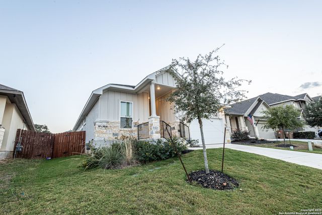 1516 SPECHTS, New Braunfels, TX 78132