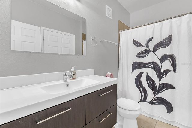 1995 ERVING CIRCLE 208, Ocoee, FL 34761