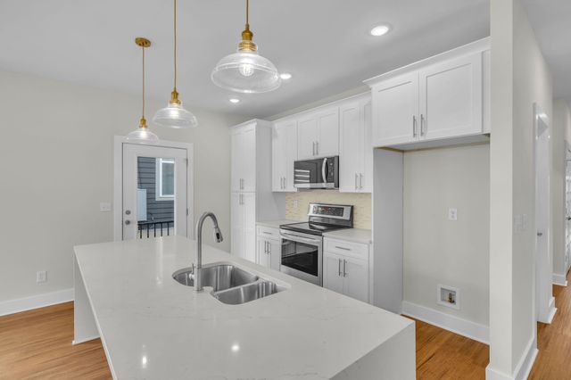300 Prince Ave, Nashville, TN 37207