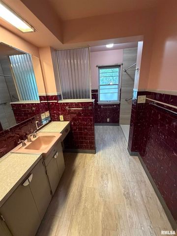 819 PARK Street, Donnellson, IA 52625