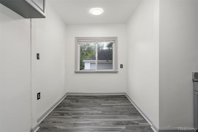 16204 Wisconsin Street, Detroit, MI 48221