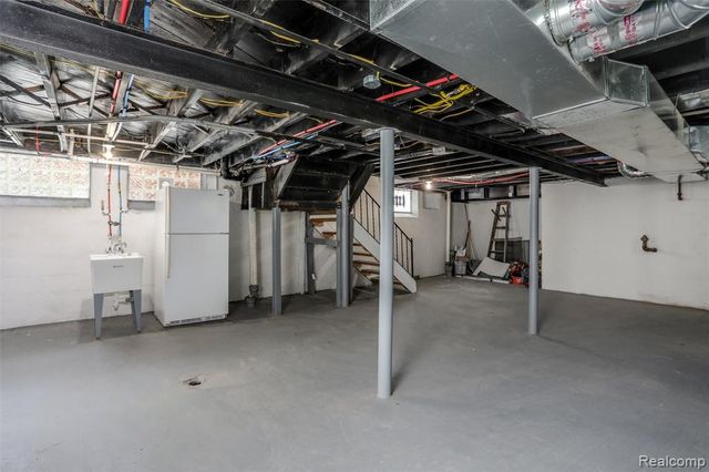 16204 Wisconsin Street, Detroit, MI 48221