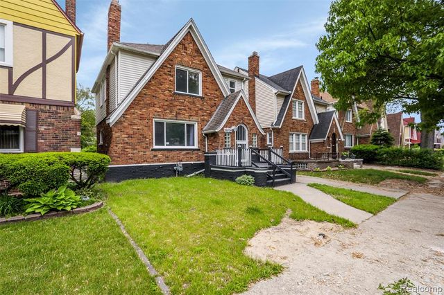 16204 Wisconsin Street, Detroit, MI 48221