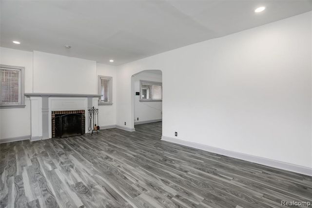 16204 Wisconsin Street, Detroit, MI 48221