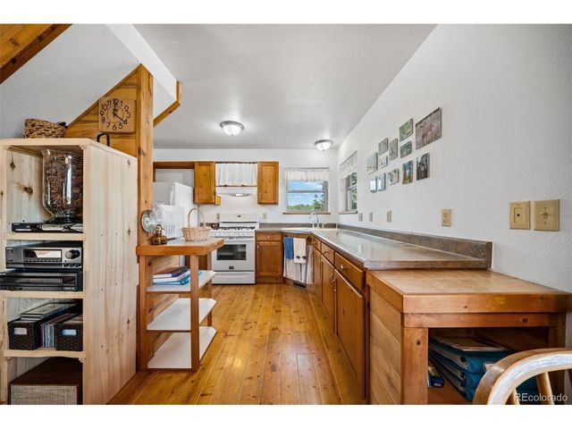 363 Arrowhead Dr, Florissant, CO 80816