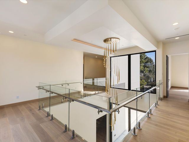 6218 Walnut Hill Lane, Dallas, TX 75230