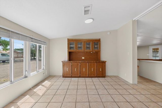 5801 Evans Road SW, Albuquerque, NM 87105