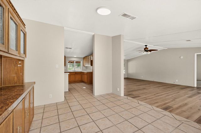5801 Evans Road SW, Albuquerque, NM 87105