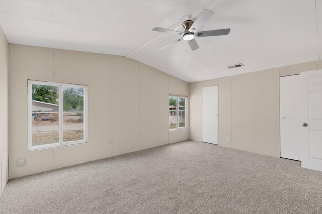 5801 Evans Road SW, Albuquerque, NM 87105