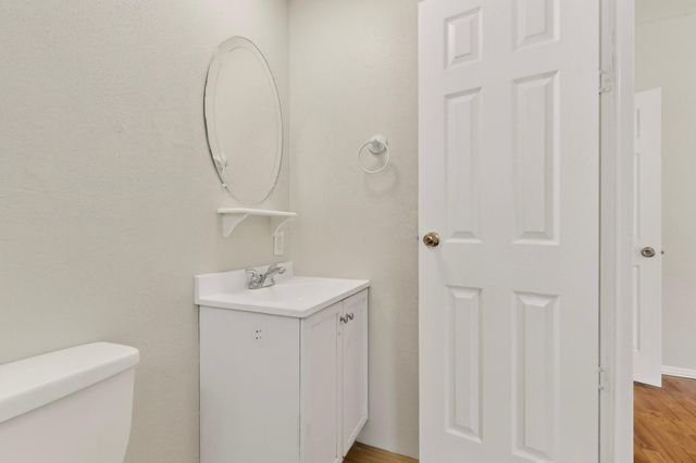 5801 Evans Road SW, Albuquerque, NM 87105