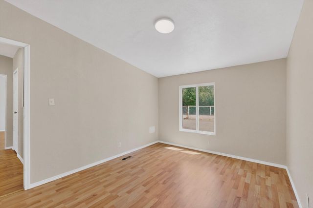 5801 Evans Road SW, Albuquerque, NM 87105