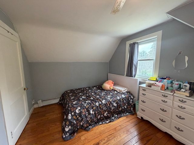 14 Elmwood Dr, Northborough, MA 01532