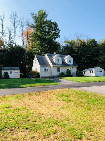 14 Elmwood Dr, Northborough, MA 01532