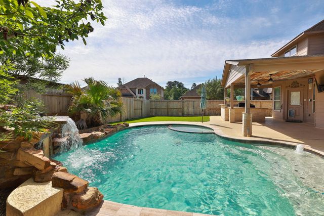 20818 Mystic Stone Drive, Tomball, TX 77375